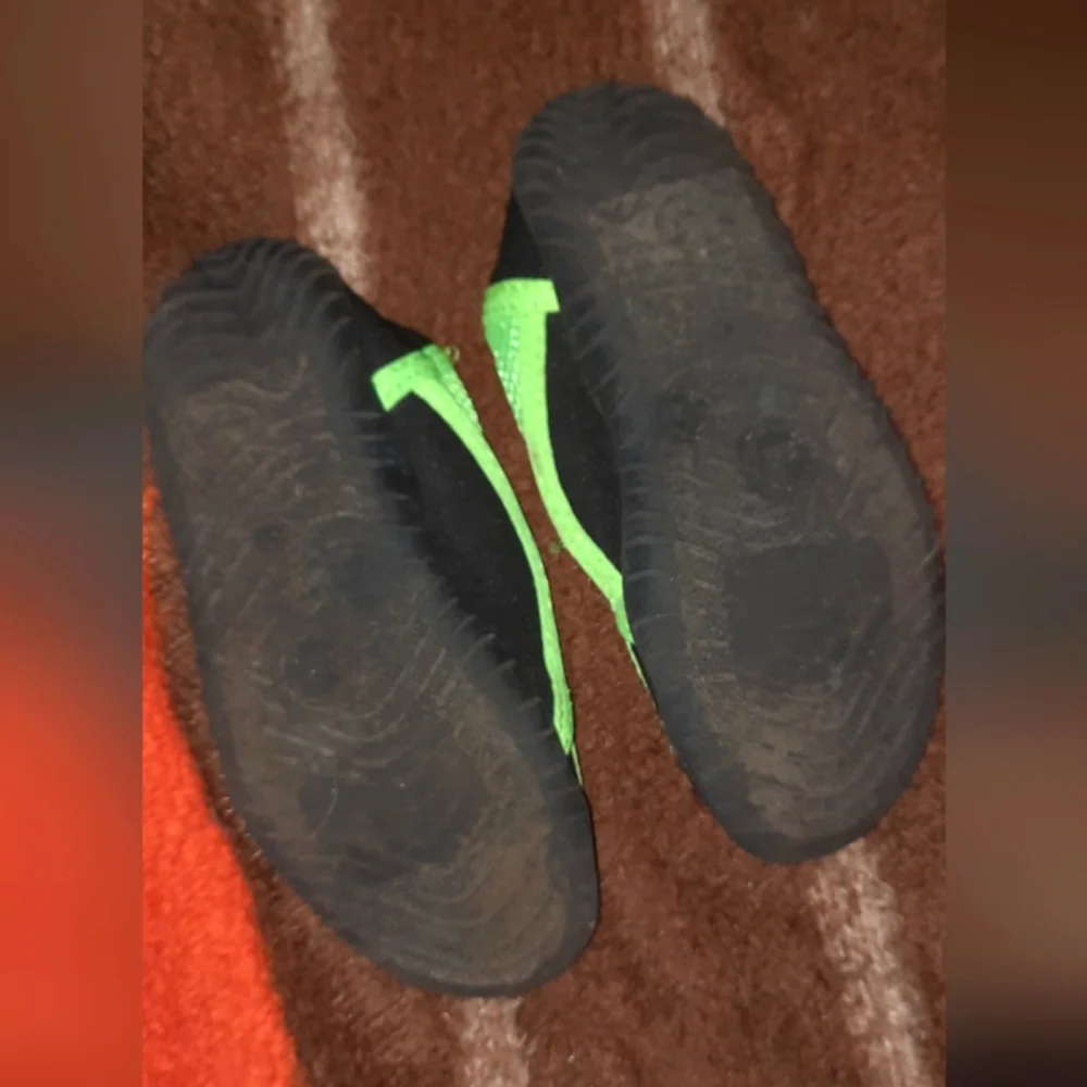 🍀3/15 Wonder Nation boy's water shoes